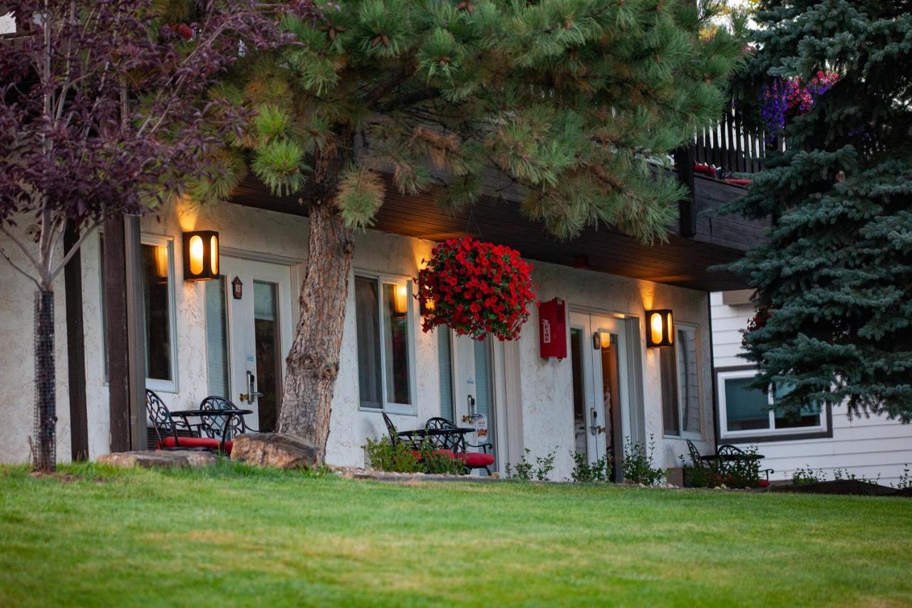 Bavarian Inn, Black Hills Custer Exterior photo